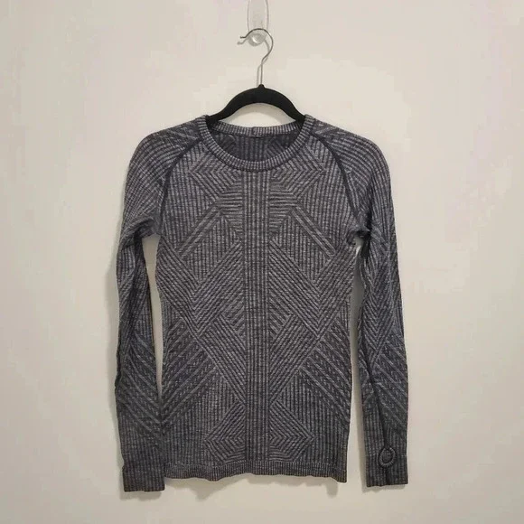 Lululemon Restless PulloverHeathered Black - Picture 1 of 8